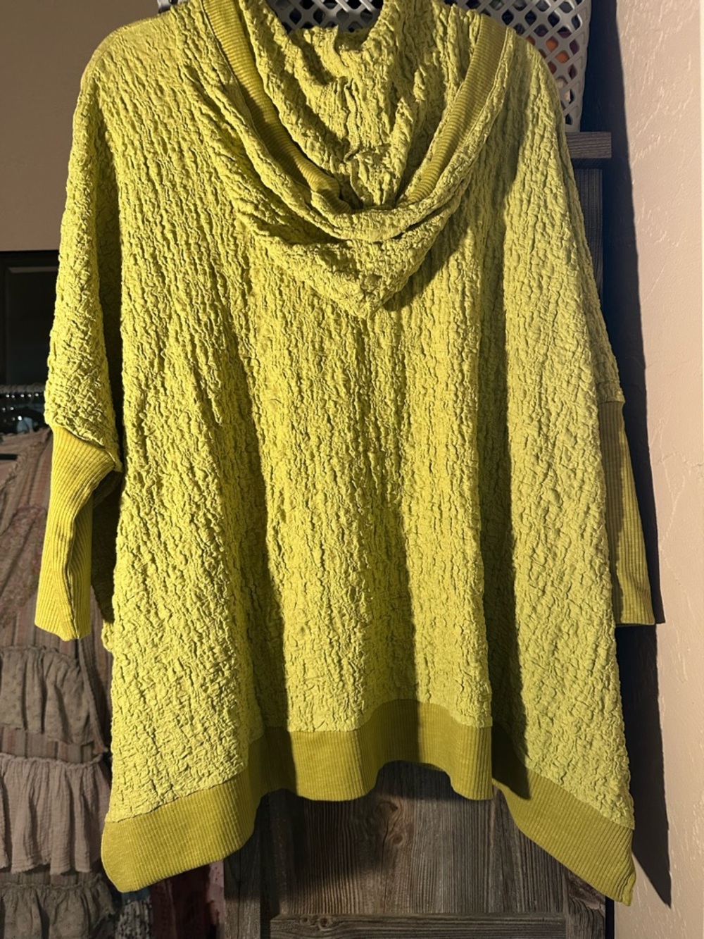 Easel brand Chartreuse Textured Hoodie - Picture 3 of 6